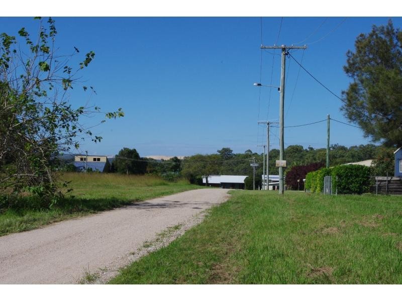 38 Camena Street, Macleay Island QLD 4184