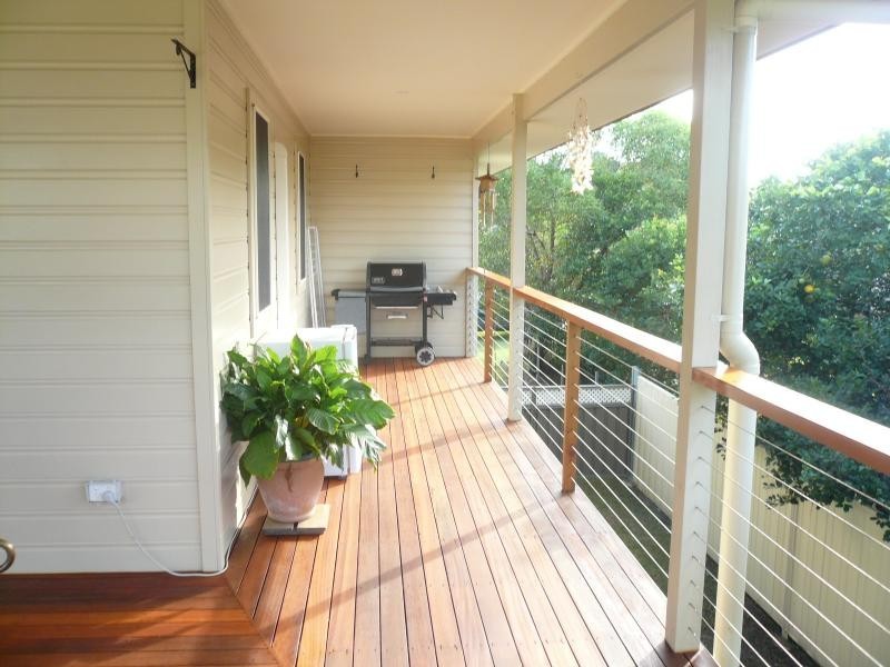 40 Mango Crescent, Macleay Island QLD 4184
