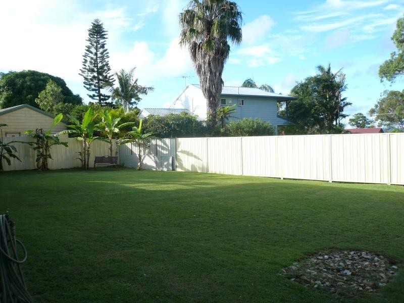 40 Mango Crescent, Macleay Island QLD 4184