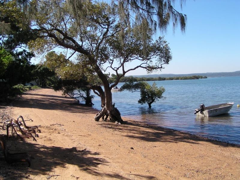 26 Oomool Street, Macleay Island QLD 4184