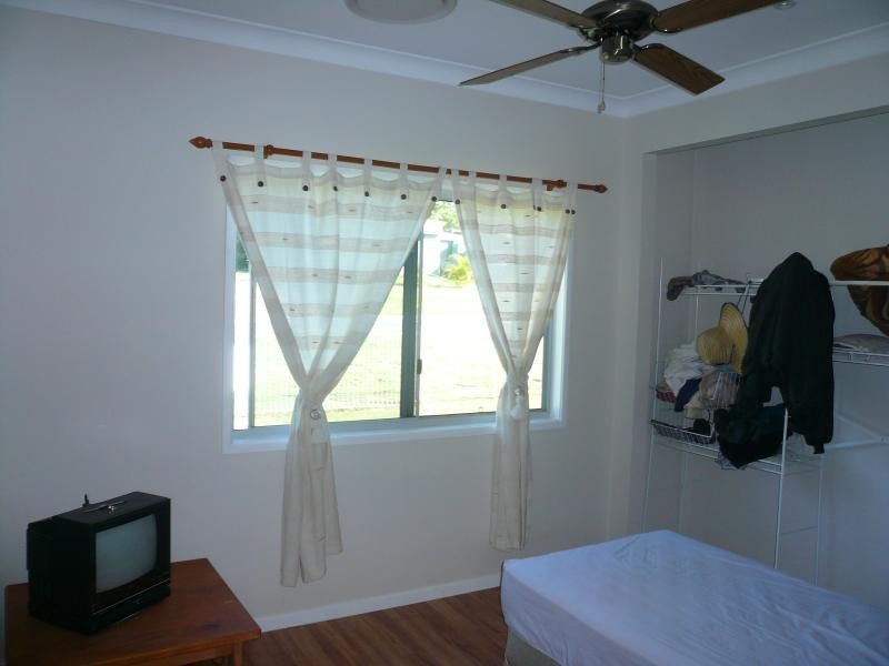 19 Francis Road, Macleay Island QLD 4184