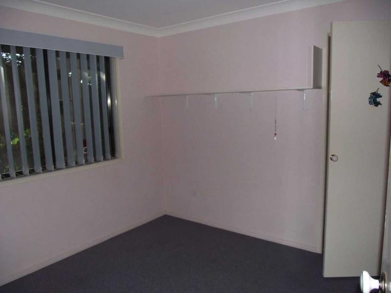 2 Michael Avenue, Lamb Island QLD 4184