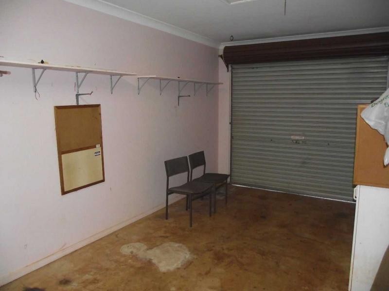 2 Michael Avenue, Lamb Island QLD 4184