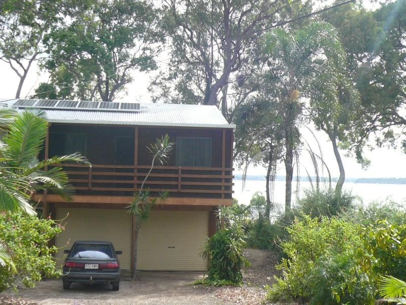 87 Coondooroopa Drive, Macleay Island QLD 4184
