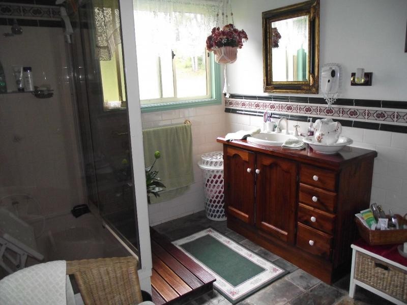 36 Melaleuca Drive, Lamb Island QLD 4184