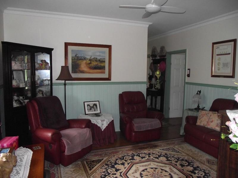 36 Melaleuca Drive, Lamb Island QLD 4184