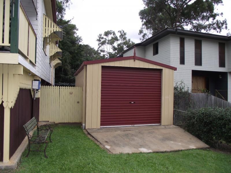 36 Melaleuca Drive, Lamb Island QLD 4184