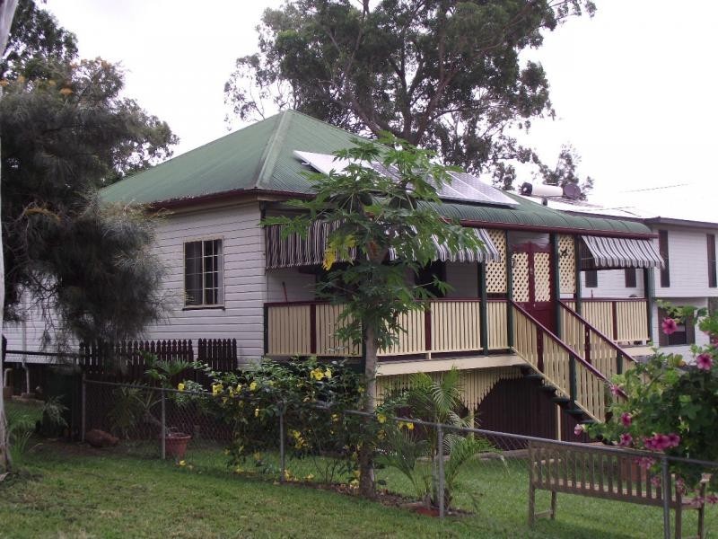 36 Melaleuca Drive, Lamb Island QLD 4184