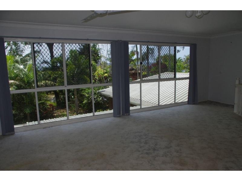 92 Beelong Street, Macleay Island QLD 4184