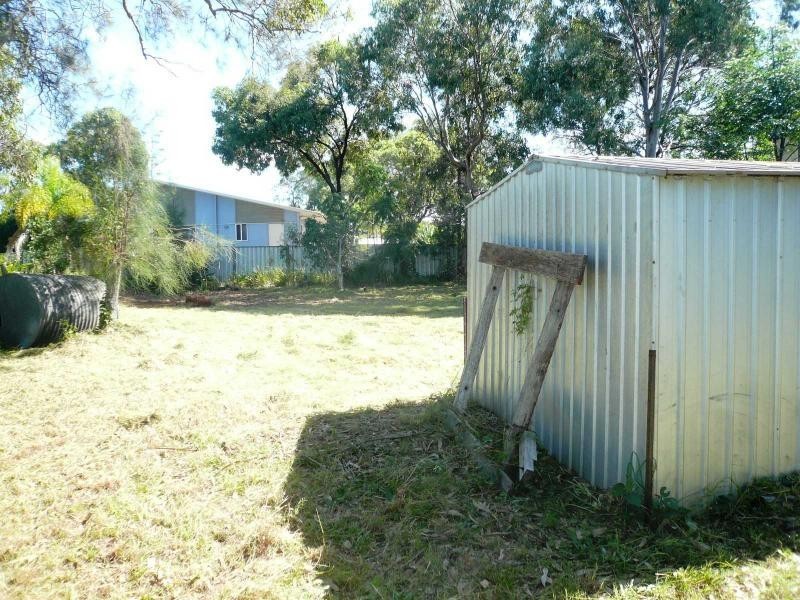 72 Western Road, Macleay Island QLD 4184