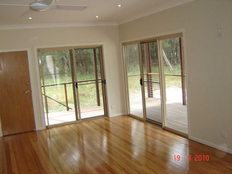 5 Natone Terrace, Macleay Island QLD 4184