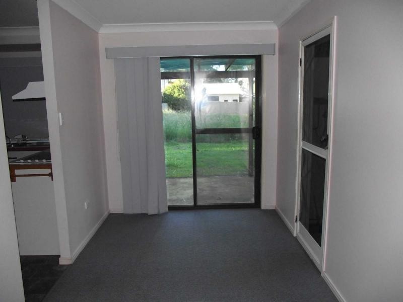 2 Michael Street, Lamb Island QLD 4184