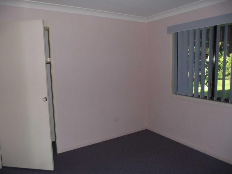 2 Michael Street, Lamb Island QLD 4184