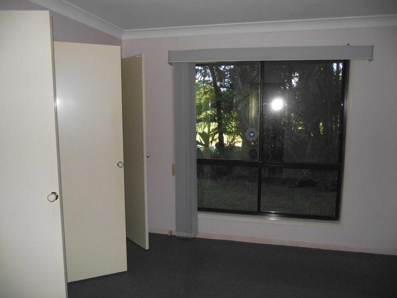 2 Michael Street, Lamb Island QLD 4184