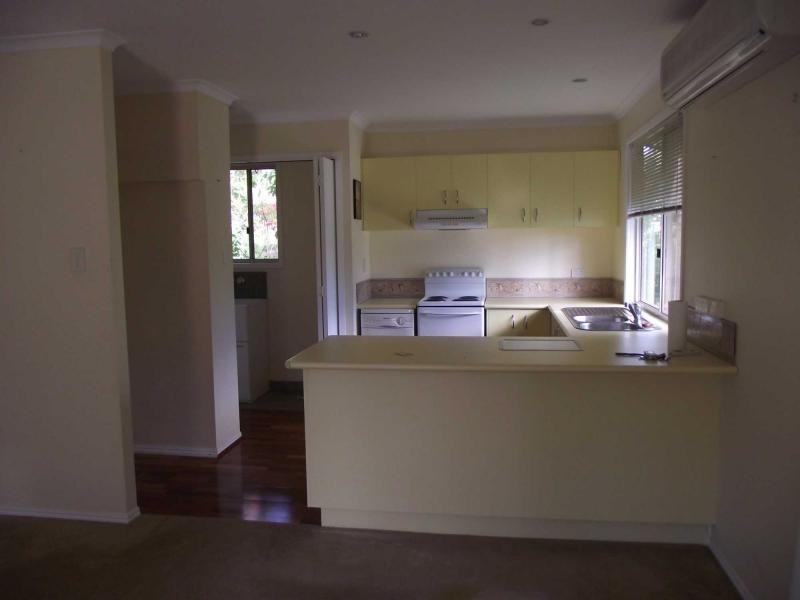 60 Perulpa Drive, Lamb Island QLD 4184