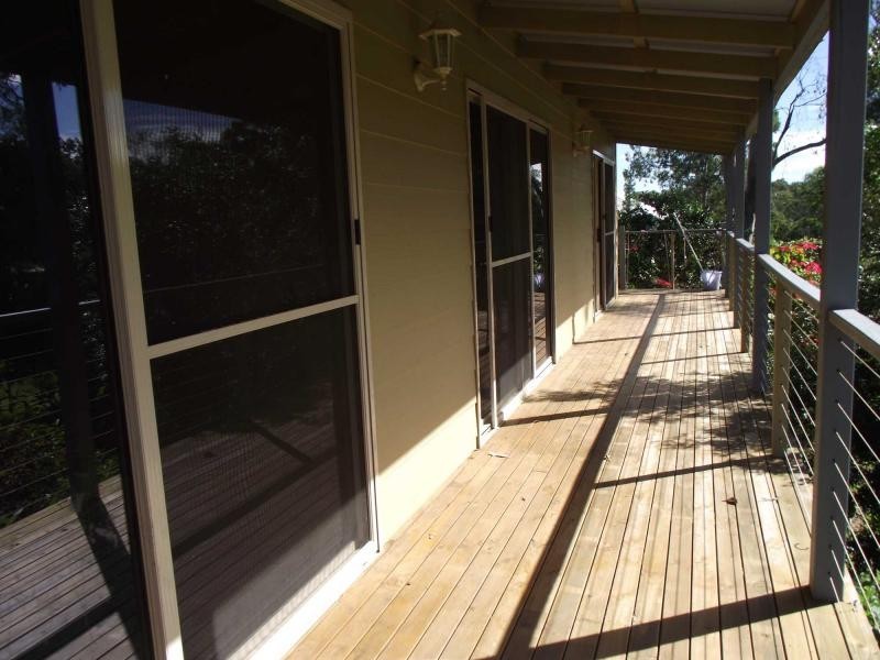 60 Perulpa Drive, Lamb Island QLD 4184