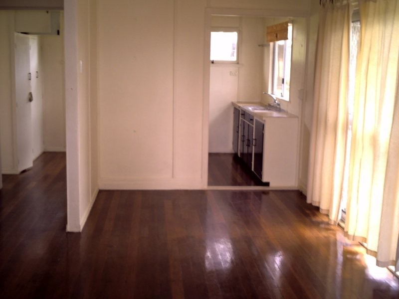 89 Perulpa Drive, Lamb Island QLD 4184