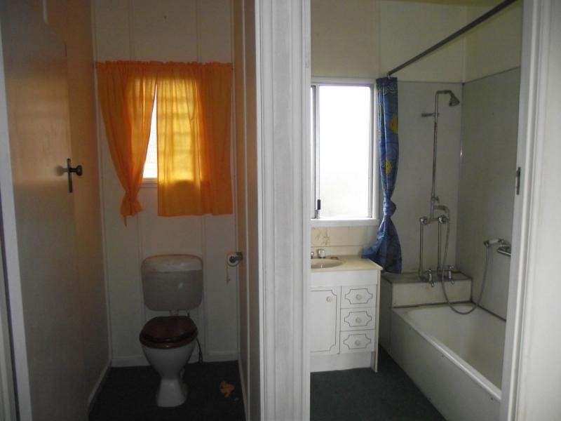 89 Perulpa Drive, Lamb Island QLD 4184