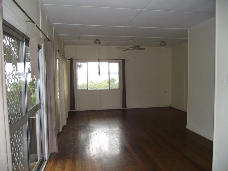 89 Perulpa Drive, Lamb Island QLD 4184