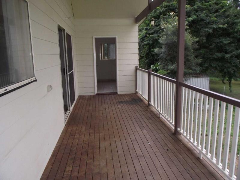 12 Lemontree Drive, Macleay Island QLD 4184