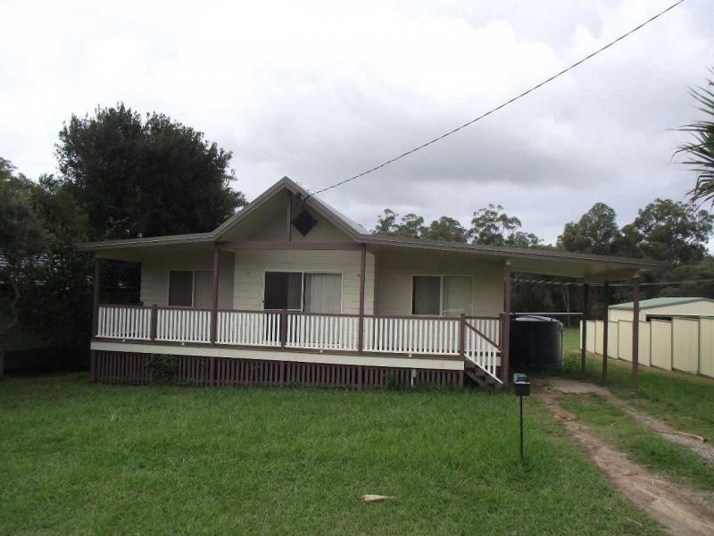 12 Lemontree Drive, Macleay Island QLD 4184