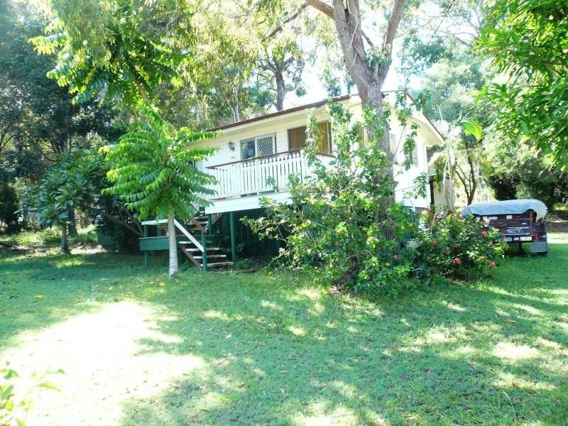 102 Kate Street, Macleay Island QLD 4184