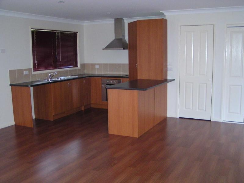 187 High Central Road, Macleay Island QLD 4184