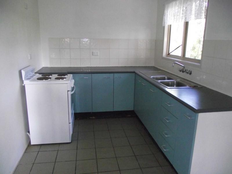 169 High Central Road, Macleay Island QLD 4184