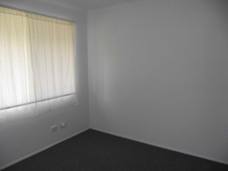 18 Kooberry Street, Macleay Island QLD 4184