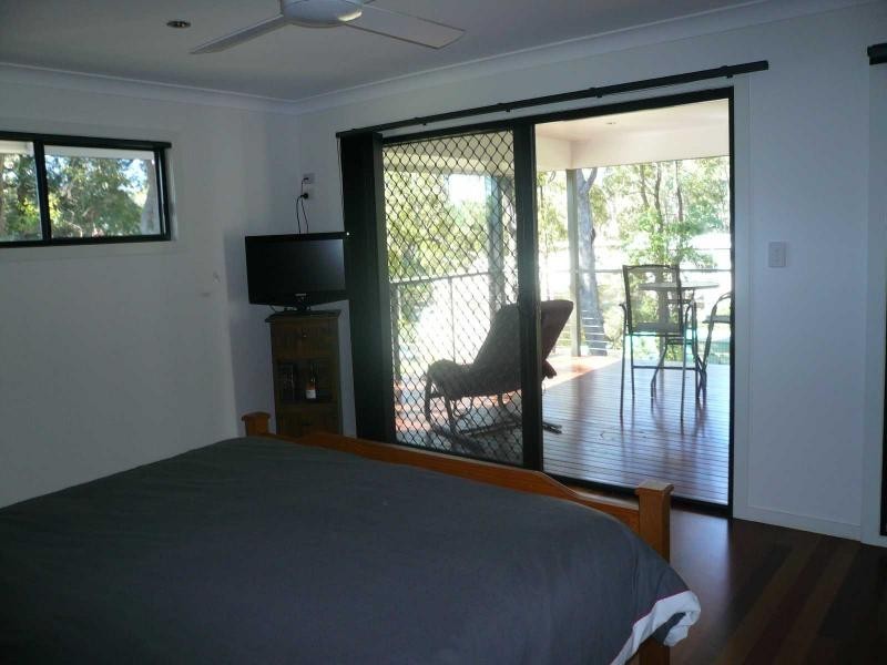 76 Coondooroopa Drive, Macleay Island QLD 4184