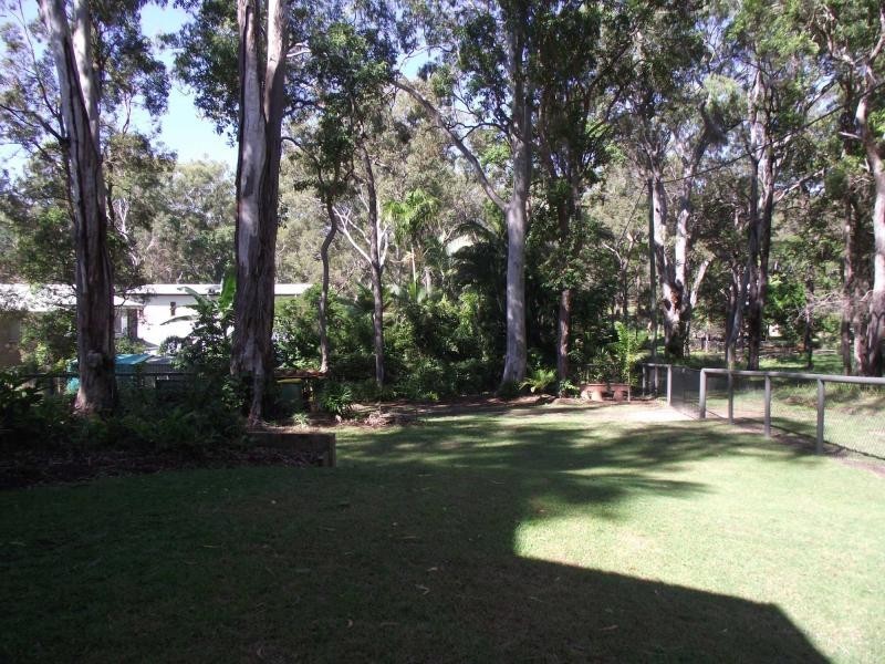 76 Coondooroopa Drive, Macleay Island QLD 4184