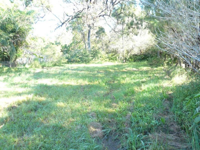 37 Ashton Street, Macleay Island QLD 4184