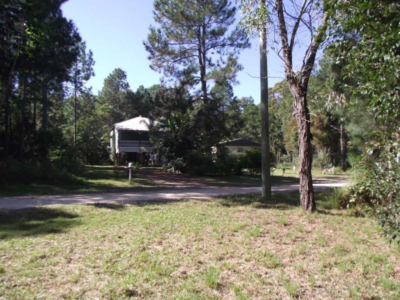 37 Arthur Street, Macleay Island QLD 4184