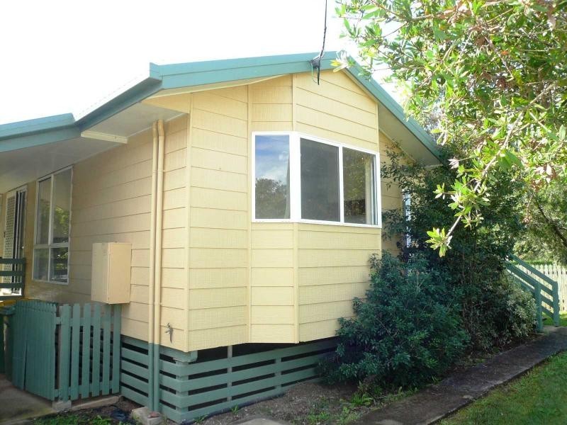 67 Scotts Road, Macleay Island QLD 4184