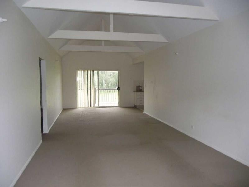12 Lemontree Drive, Macleay Island QLD 4184