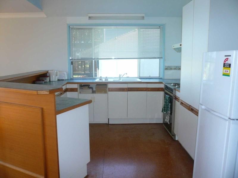 3 Goodsell Crescent, Lamb Island QLD 4184