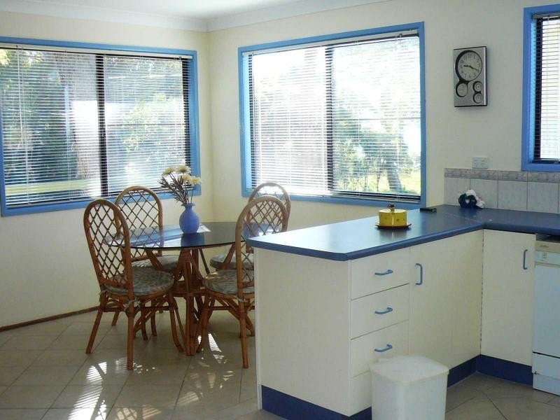 40 Morwong Street, Macleay Island QLD 4184