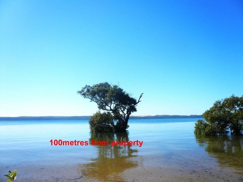 40 Morwong Street, Macleay Island QLD 4184