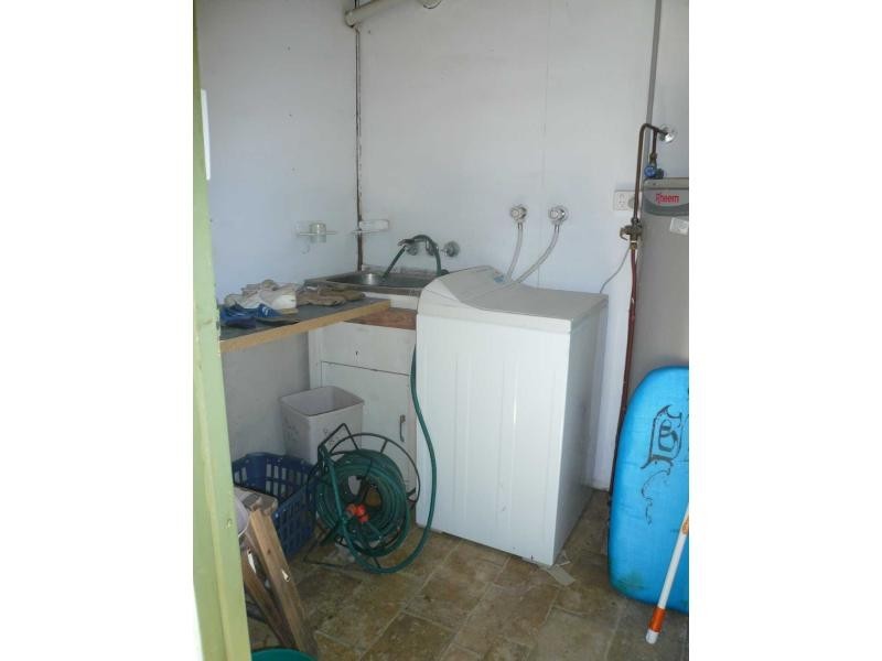 40 Morwong Street, Macleay Island QLD 4184