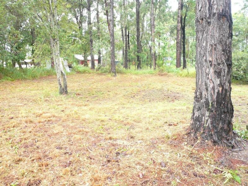 8 Sentosa Terrace, Macleay Island QLD 4184