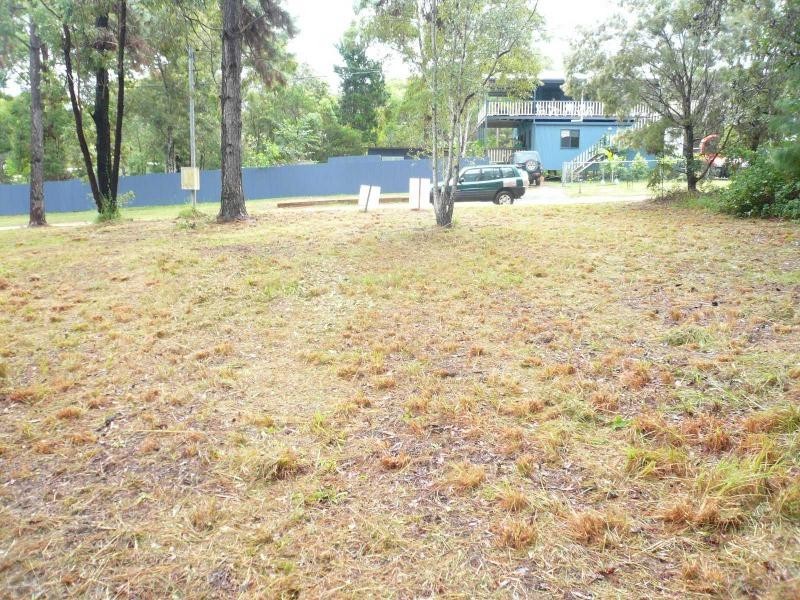 8 Sentosa Terrace, Macleay Island QLD 4184