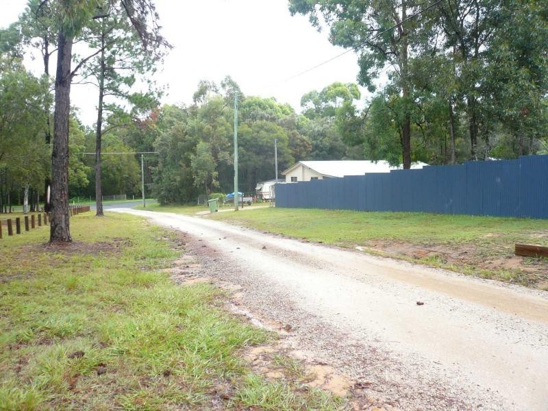 8 Sentosa Terrace, Macleay Island QLD 4184