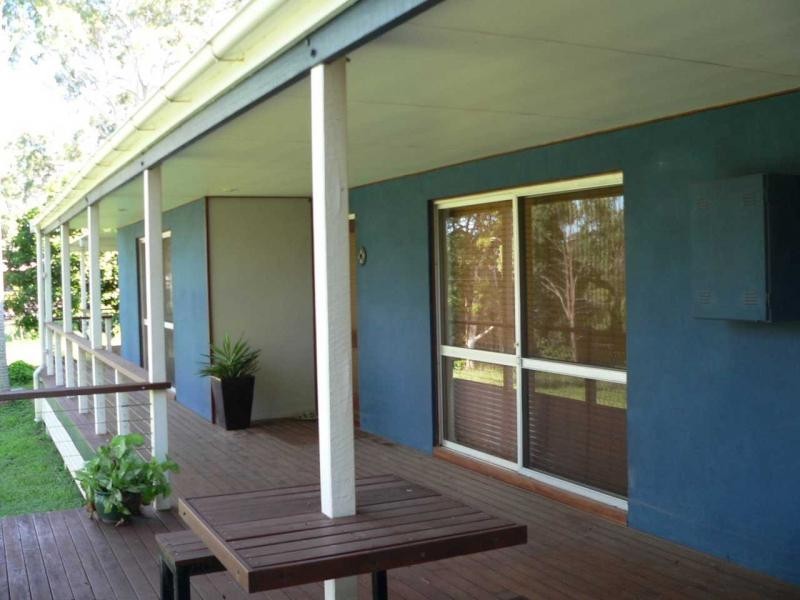 35 Tina Avenue, Lamb Island QLD 4184