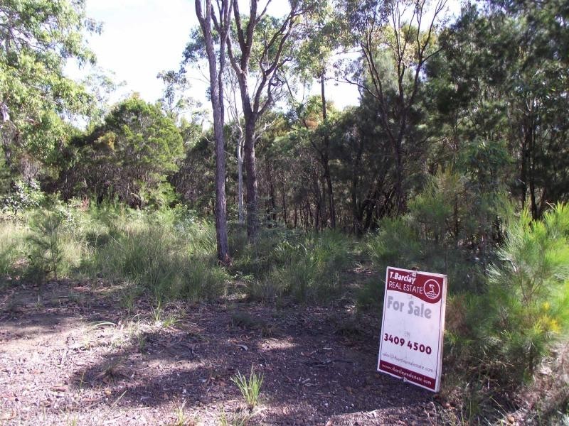 19 Ashton Street, Macleay Island QLD 4184