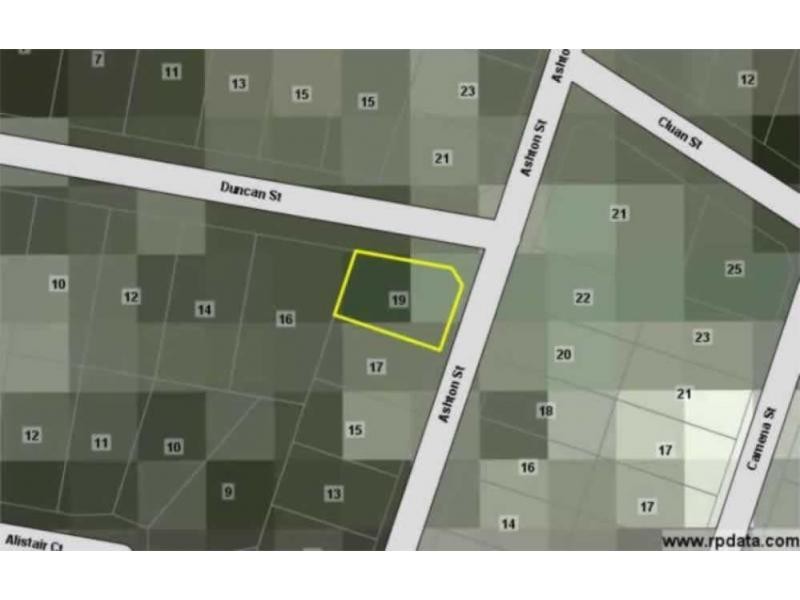 19 Ashton Street, Macleay Island QLD 4184