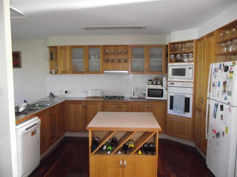 16 Eastbourne Terrace, Macleay Island QLD 4184