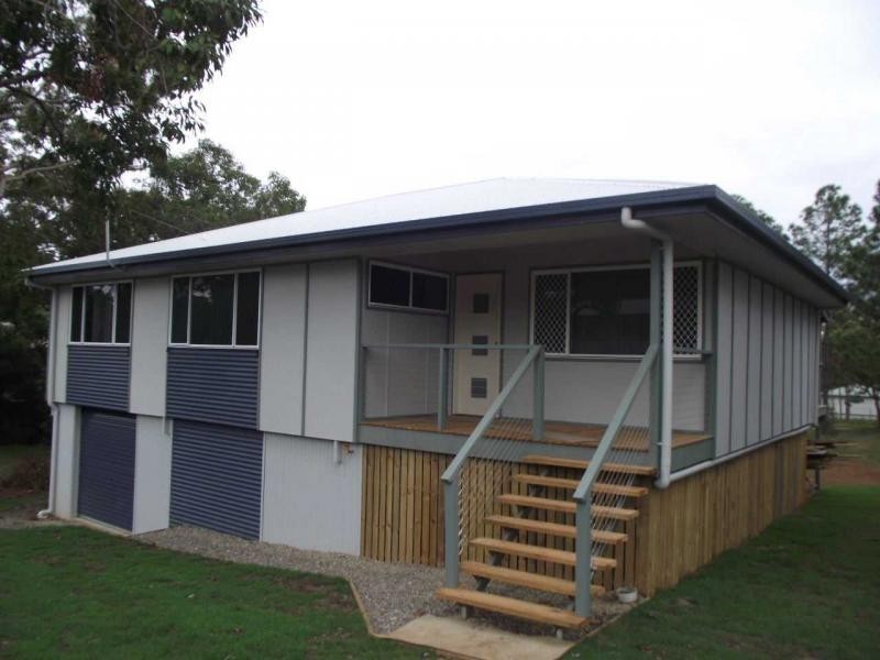 17 Michael Street, Macleay Island QLD 4184