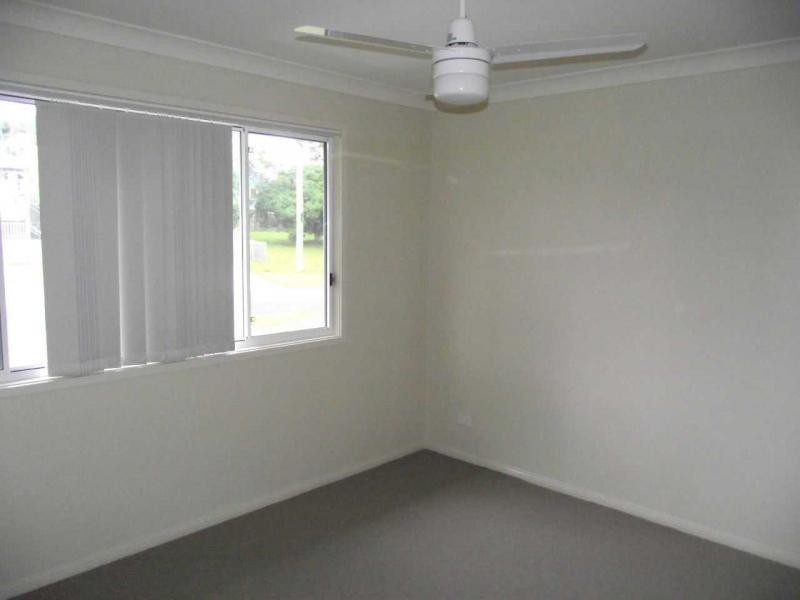 17 Michael Street, Macleay Island QLD 4184
