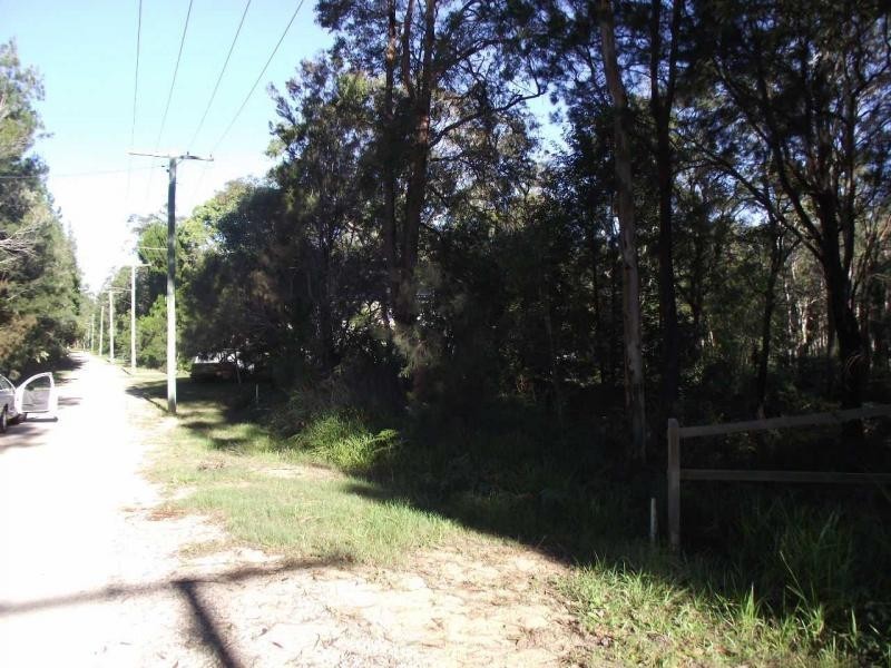 29 Alexander Street, Macleay Island QLD 4184