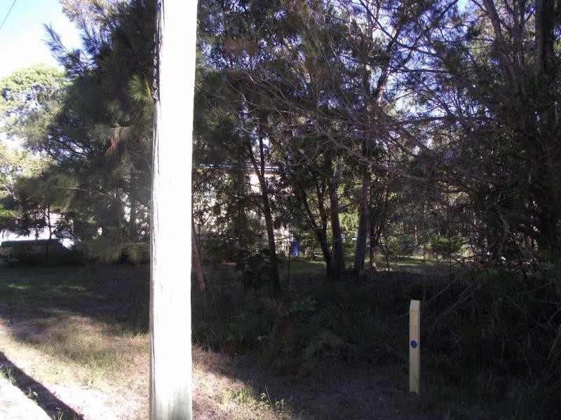 29 Alexander Street, Macleay Island QLD 4184